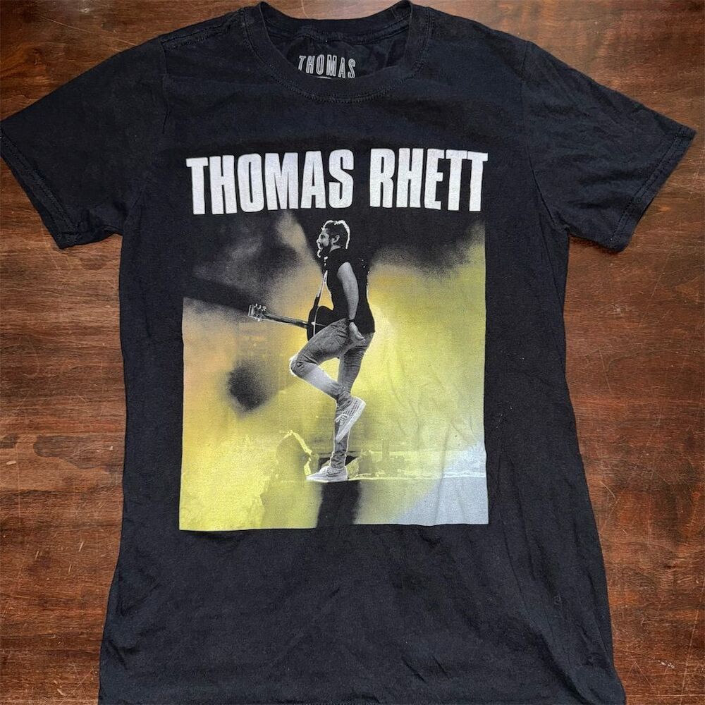 Thomas Rhett Men's Black Concert T-Shirt Size M Graphic Print Concert Shirt
